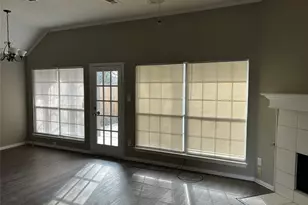 6550 Trammel Dr, Dallas, TX 75214 - Photo 12