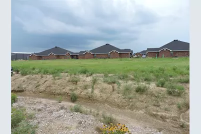 279 Victory Drive, Mabank, TX 75147 - Photo 2