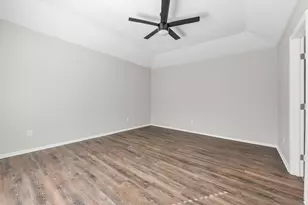 3719 Westminster Dr, Carrollton, TX 75007 - Photo 14