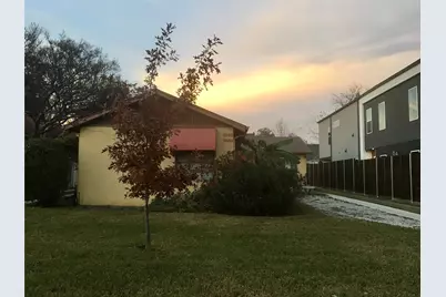 5953 Lewis Street, Dallas, TX 75206 - Photo 2