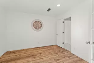 11022 Ferndale Rd, Dallas, TX 75238 - Photo 28