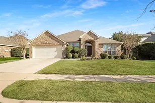4901 Bellflower Way, Fort Worth, TX 76123 - Photo 2