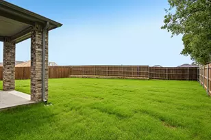 900 Wattle Ln, Alvarado, TX 76009 - Photo 32