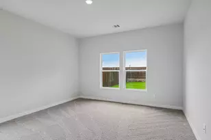 900 Wattle Ln, Alvarado, TX 76009 - Photo 14
