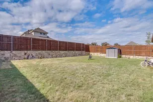 6433 Bon Fire Dr, Garland, TX 75043 - Photo 16