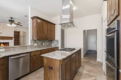 1616 Carriage Creek Drive, DeSoto, TX 75115 - Photo 8