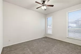 1616 Carriage Creek Dr, DeSoto, TX 75115 - Photo 22