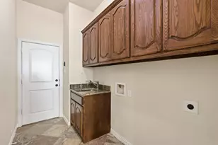 1616 Carriage Creek Dr, DeSoto, TX 75115 - Photo 28