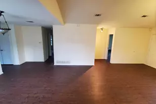 3803 O B Crowe Dr, Dallas, TX 75227 - Photo 8