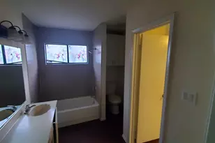 3803 O B Crowe Dr, Dallas, TX 75227 - Photo 6