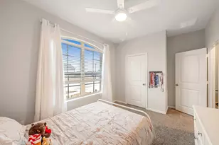 156 Birch St, Boyd, TX 76023 - Photo 4