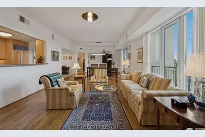 3401 Lee Parkway #2106, Dallas, TX 75219 - Photo 2