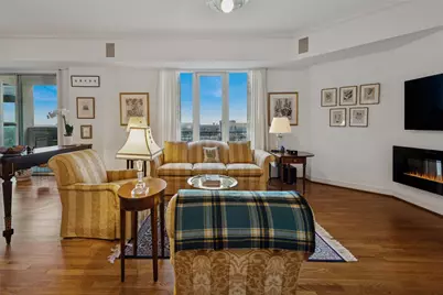 3401 Lee Parkway #2106, Dallas, TX 75219 - Photo 4