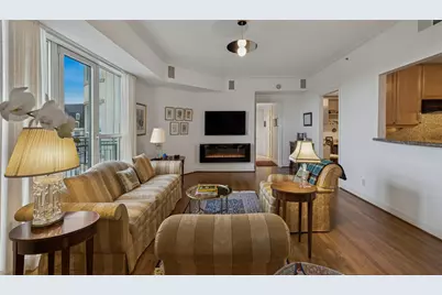 3401 Lee Parkway #2106, Dallas, TX 75219 - Photo 4