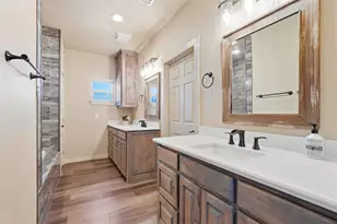 5601 Little Rd, Granbury, TX 76049 - Photo 18