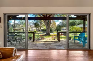 1402 Verano Dr, Dallas, TX 75218 - Photo 8