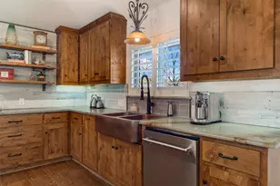 1402 Verano Dr, Dallas, TX 75218 - Photo 14