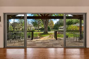 1402 Verano Dr, Dallas, TX 75218 - Photo 28