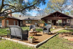 1402 Verano Dr, Dallas, TX 75218 - Photo 2