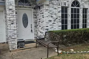 8025 Summer Sun Dr, Fort Worth, TX 76137 - Photo 2