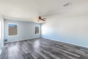 250 Green Meadows Rd, Wilmer, TX 75172 - Photo 16