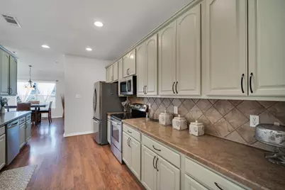 221 Lawson Farms Drive, Midlothian, TX 76065 - Photo 10