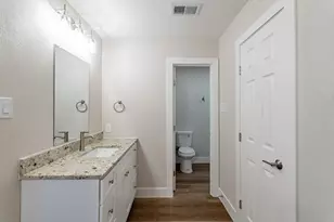 2105 Castle Oaks Dr, Arlington, TX 76012 - Photo 22