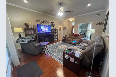 312 W McAfee Drive, Mabank, TX 75147 - Photo 6