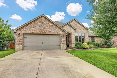 1116 Little John Drive, Saginaw, TX 76179 - Photo 2