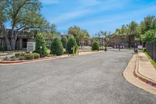 10744 Park Village Pl, Dallas, TX 75230 - Photo 30