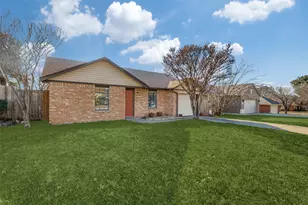 10145 Lone Eagle Dr, Fort Worth, TX 76108 - Photo 2