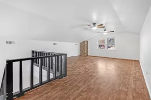 1303 Paisley Dr, Arlington, TX 76015 - Photo 20