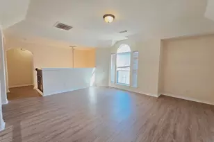 5207 W Cove Way, Grand Prairie, TX 75052 - Photo 18