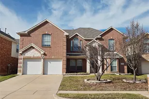 5207 W Cove Way, Grand Prairie, TX 75052 - Photo 1