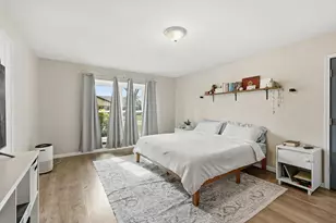 1105 Meadow Crest Ln, Mansfield, TX 76063 - Photo 20