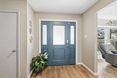 1105 Meadow Crest Lane, Mansfield, TX 76063 - Photo 6
