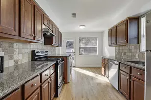 4302 Sexton Ln, Dallas, TX 75229 - Photo 4