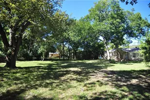 3918 Hawick Ln, Dallas, TX 75220 - Photo 14