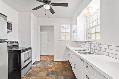 2513 Carnation Avenue, Fort Worth, TX 76111 - Photo 10