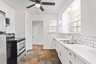 2513 Carnation Ave, Fort Worth, TX 76111 - Photo 10