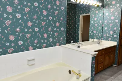 2901 Lois Lane, Rowlett, TX 75088 - Photo 18