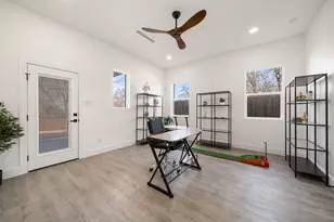 1919 Pollard St, Dallas, TX 75208 - Photo 8