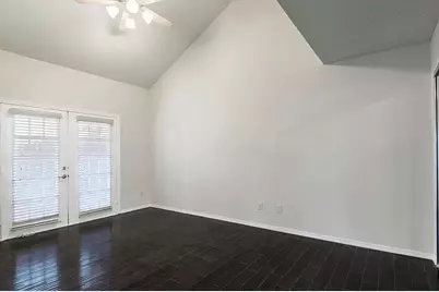 631 Fiesta Circle, Irving, TX 75063 - Photo 18