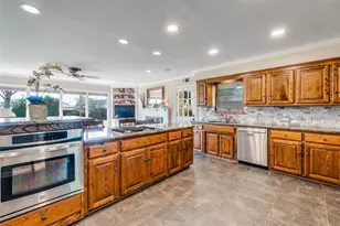 7538 Midbury Dr, Dallas, TX 75230 - Photo 12