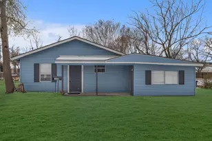 130 Westway Dr, Terrell, TX 75160 - Photo 1