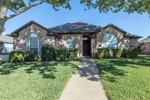 7506 Normandy Rd, Rowlett, TX 75089 - Photo 1