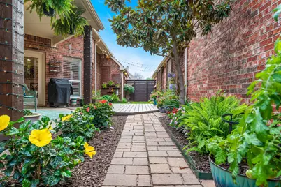 7913 Southmark Drive, Frisco, TX 75035 - Photo 28