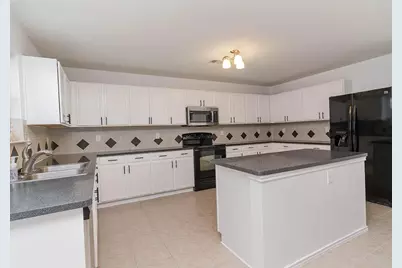 2743 Cold Water Trail, Grand Prairie, TX 75052 - Photo 2