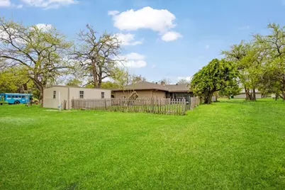 110 Bois D Arc Street, Tom Bean, TX 75491 - Photo 32