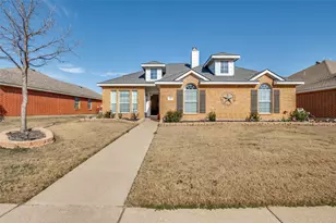 219 Garden Valley Ln, Red Oak, TX 75154 - Photo 2